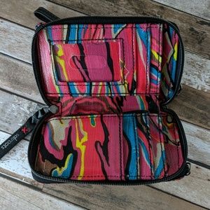 5 for $25! Sakroots wristlet wallet